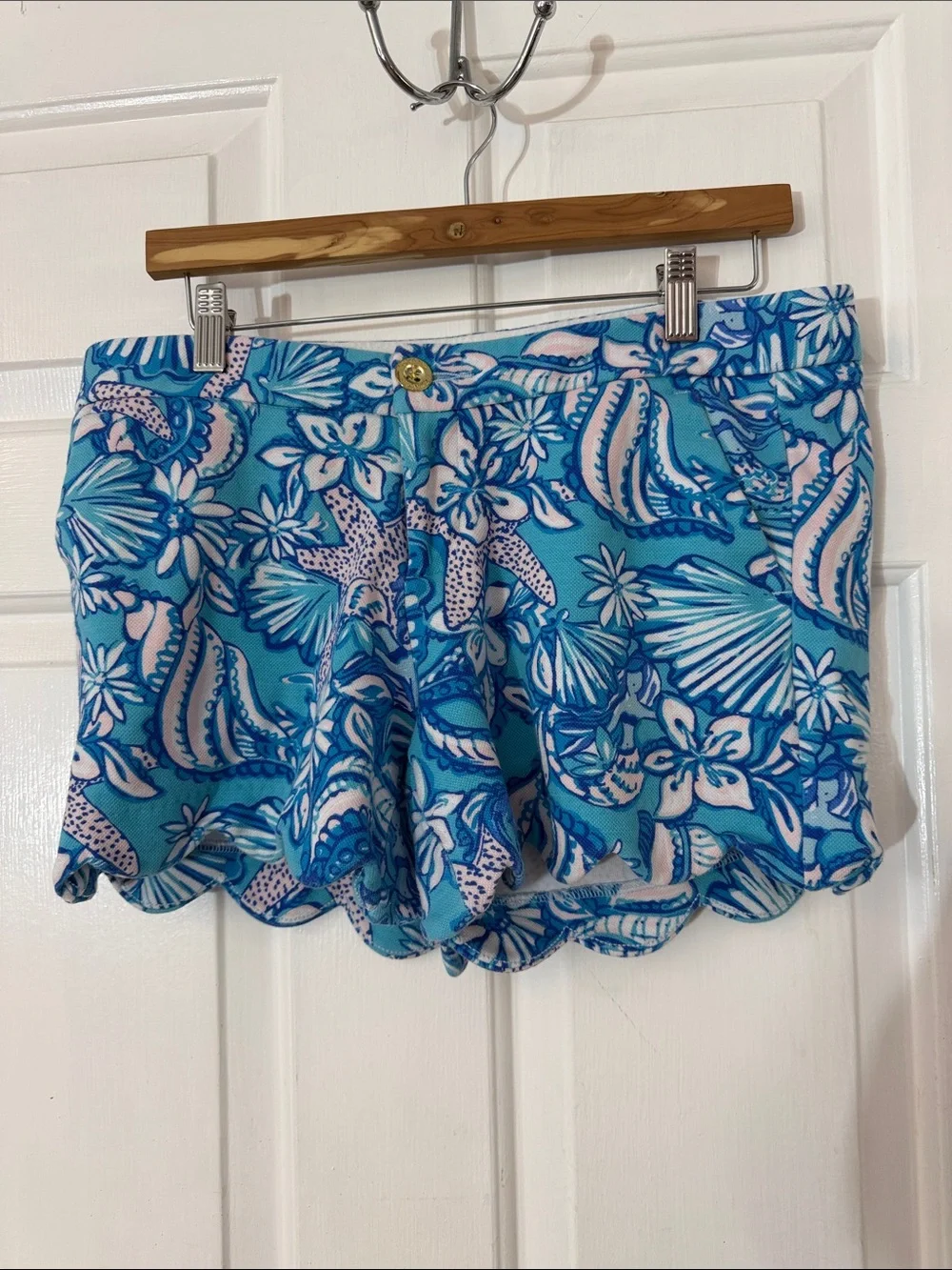 Lilly Pulitzer Buttercup Knit Shorts in the vibrant 